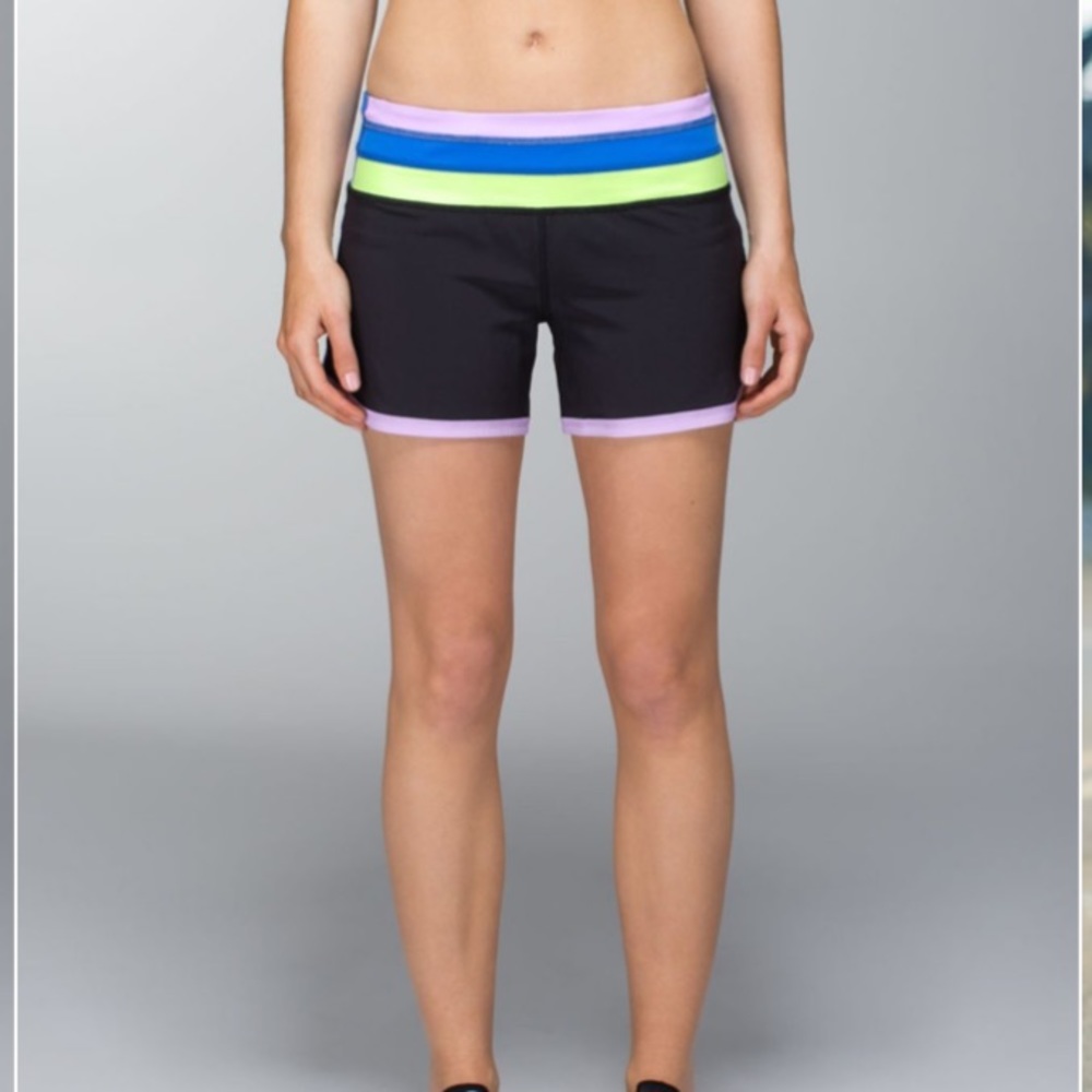 Lululemon Groovy Run Short *4-way Stretch Black Quilt Spring 14-25 Pretty Purple